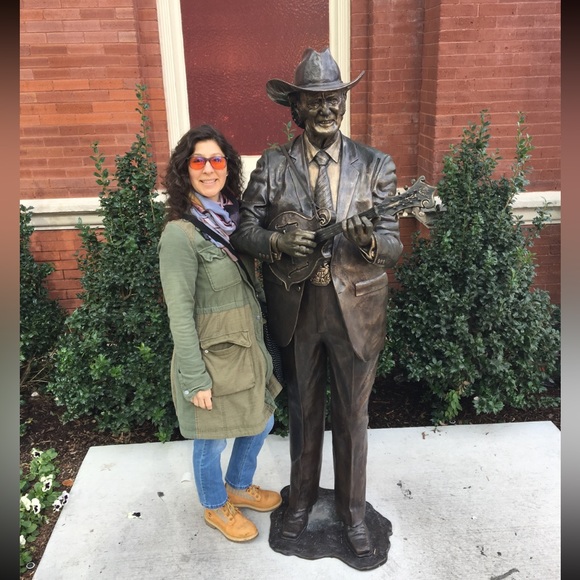 Meet your Posher, Francesca - Picture 8 of 11